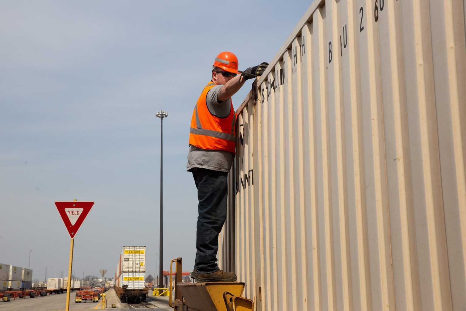 BNSF worker inspecting cargo